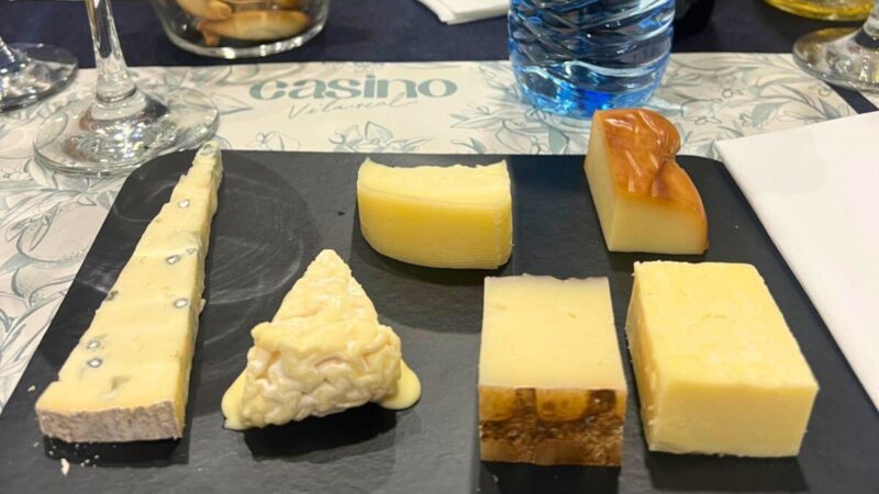 Tabla de 6 quesos - Cata de quesos y vinos Tabla de 6 quesos - Cata de quesos y vinos